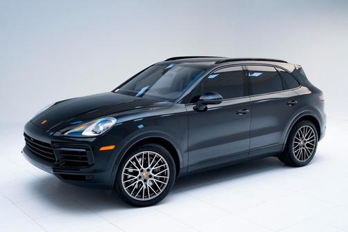 2023 Porsche Cayenne Platinum Edition