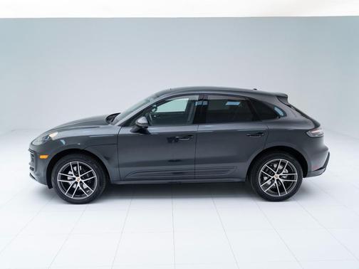 Volcano Grey Metallic 2025 Porsche Macan Macan