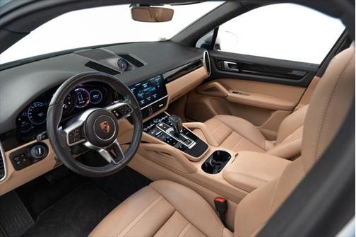 2019 Porsche Cayenne Base