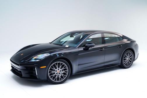 2026 Porsche Panamera 