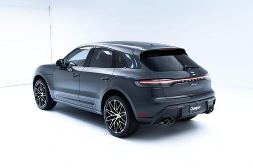 2025 Porsche Macan 