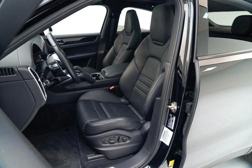 2023 Porsche Cayenne Cayenne