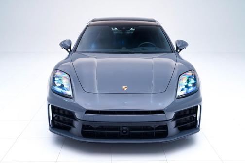 2026 Porsche Panamera 