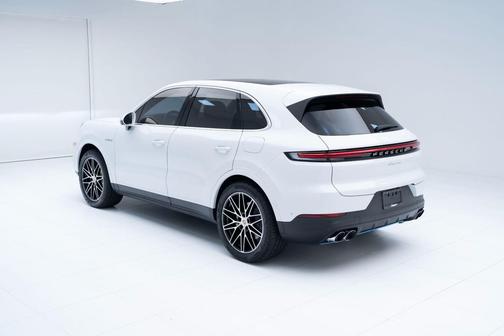 2025 Porsche Cayenne Cayenne E-Hybrid