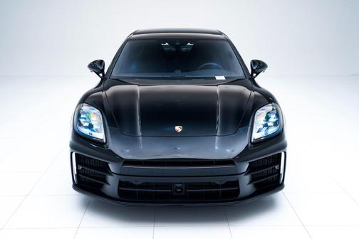 2026 Porsche Panamera 