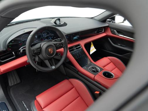 2026 Porsche Taycan 4 Black Edition