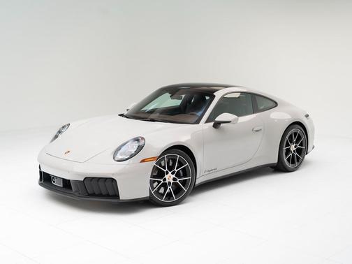 2025 Porsche 911 Carrera GTS