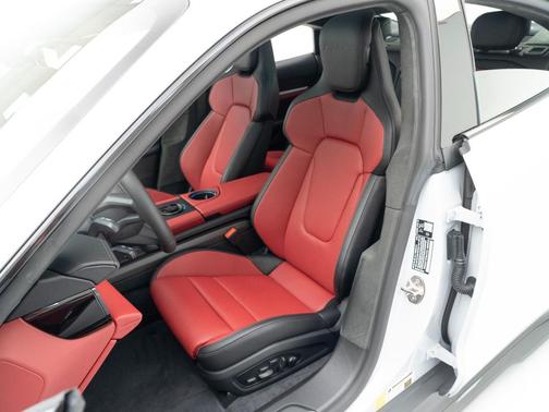 2026 Porsche Taycan Turbo S