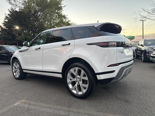 Fuji White 2020 Land Rover Range Rover Evoque SE
