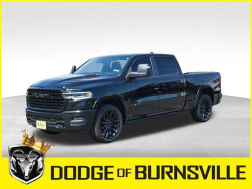 Diamond Black Crystal Pearlcoat 2025 RAM 1500 Limited