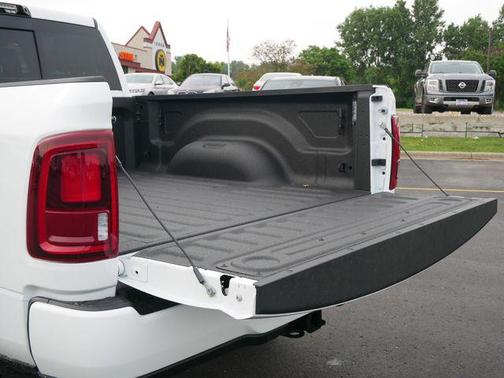 2025 RAM 2500 Laramie Crew Cab 4x4 6'4' Box