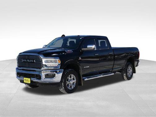 2022 RAM 2500 Laramie Crew Cab 4x4 8' Box