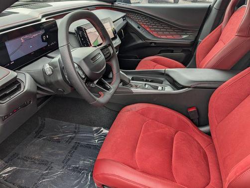 Diamond Black Crystal Pearlcoat 2026 Dodge Charger R/T
