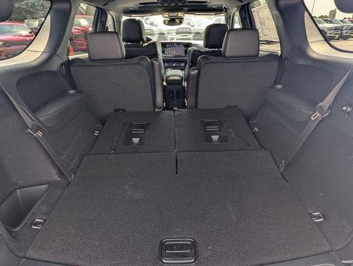 DB Black Clearcoat 2026 Dodge Durango GT Premium AWD HEMI V8