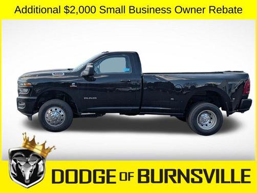 Diamond Black Crystal Pearlcoat 2026 RAM 3500 Big Horn Regular Cab 4x4 8' Box
