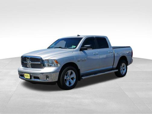 Bright Silver Metallic Clearcoat 2017 RAM 1500 Big Horn
