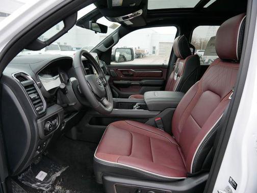 2025 RAM 1500 Limited
