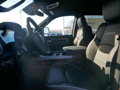 2025 RAM 2500 Laramie Crew Cab 4x4 6'4' Box