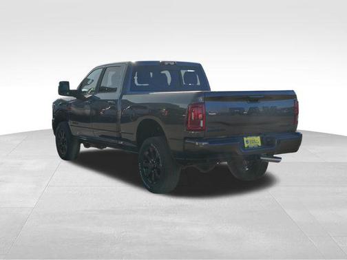 2025 RAM 2500 Laramie Crew Cab 4x4 6'4' Box