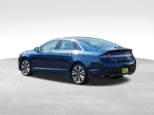 2017 Lincoln MKZ Base