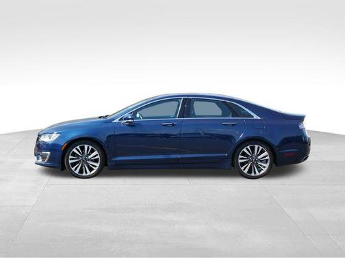 2017 Lincoln MKZ Base