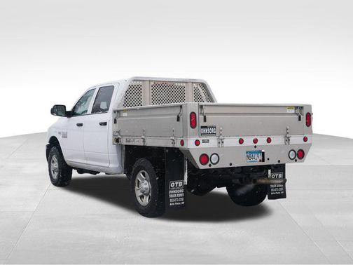 2017 RAM 3500 Tradesman Crew Cab 4x4 6'4' Box