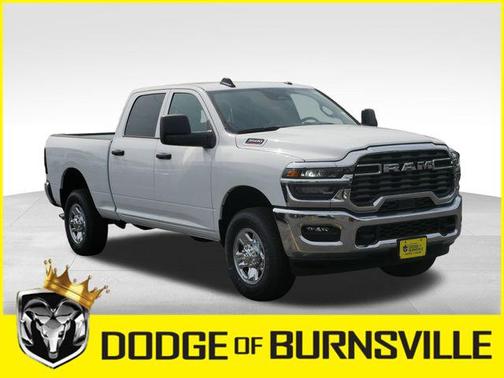 2025 RAM 3500 Tradesman Crew Cab 4x4 6'4' Box