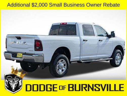 Bright White Clearcoat 2026 RAM 2500 Tradesman Crew Cab 4x4 6'4' Box