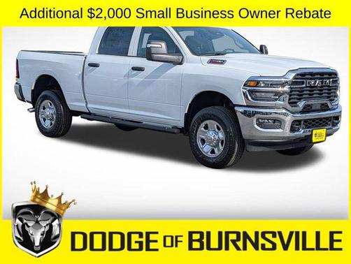 Bright White Clearcoat 2026 RAM 2500 Tradesman Crew Cab 4x4 6'4' Box