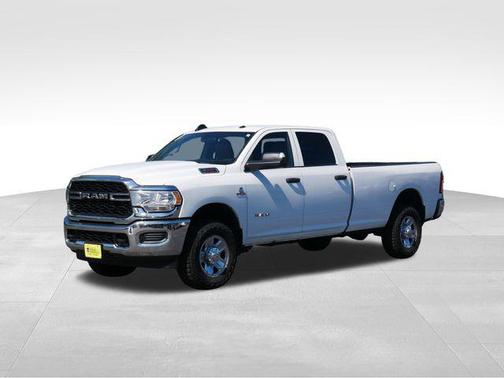 2022 RAM 3500 Tradesman Crew Cab 4x4 8' Box