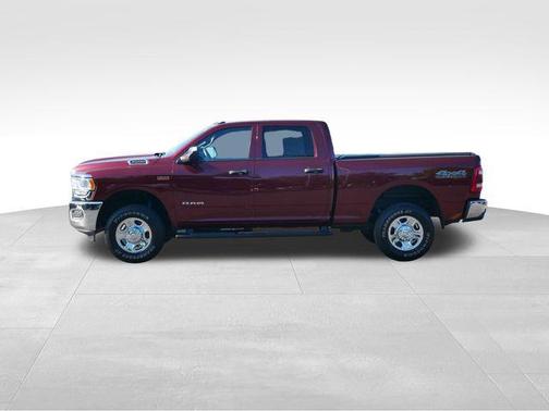 2021 RAM 2500 Tradesman Crew Cab 4x4 6'4' Box