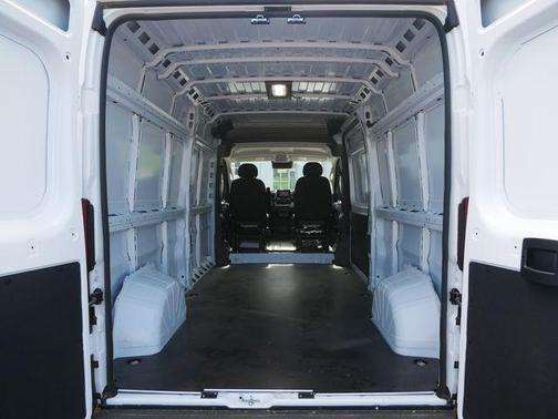2025 RAM ProMaster 2500 Tradesman