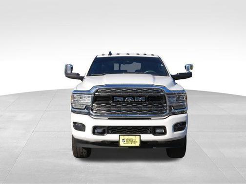 2019 RAM 2500 Limited Crew Cab 4x4 6'4' Box