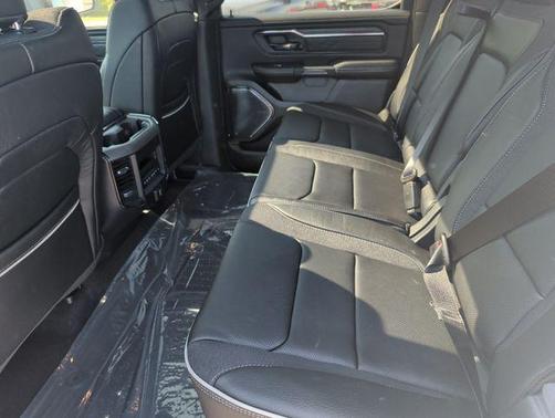 Bright White Clearcoat 2027 RAM 1500 Limited