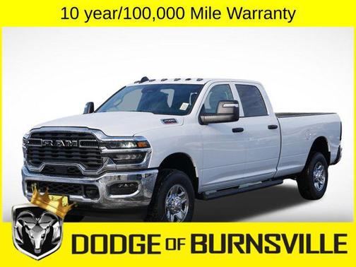 2026 RAM 2500 Tradesman Crew Cab 4x4 8' Box