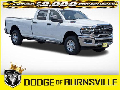 Bright White Clearcoat 2026 RAM 2500 Tradesman Crew Cab 4x4 8' Box