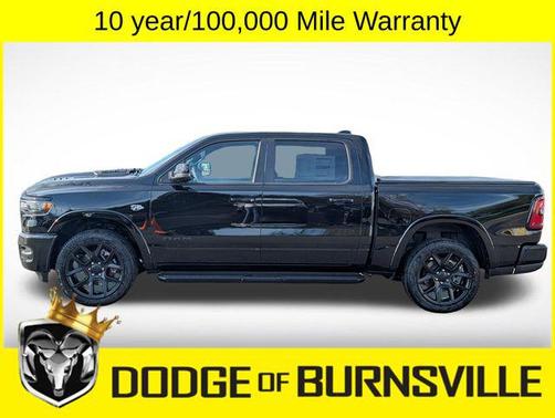 Diamond Black Crystal Pearlcoat 2026 RAM 1500 Laramie