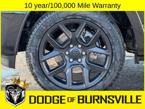 Diamond Black Crystal Pearlcoat 2026 RAM 1500 Laramie