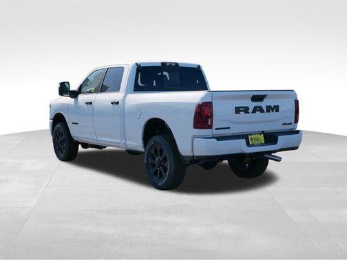 2025 RAM 2500 Big Horn Crew Cab 4x4 6'4' Box