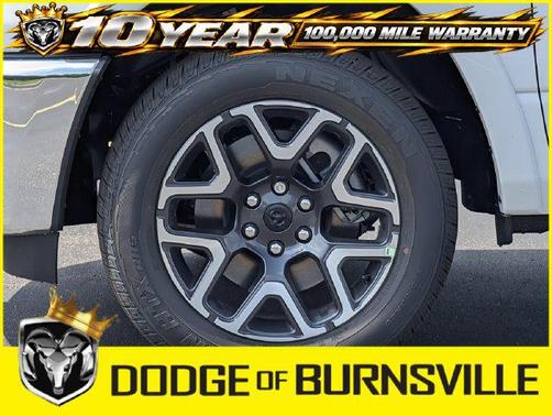Bright White Clearcoat 2026 RAM 1500 Laramie