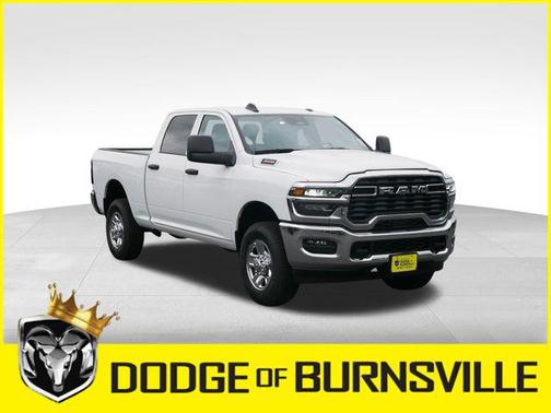 2025 RAM 3500 Tradesman Crew Cab 4x4 6'4' Box
