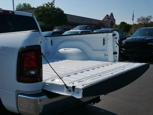 2025 RAM 2500 Tradesman Crew Cab 4x4 6'4' Box