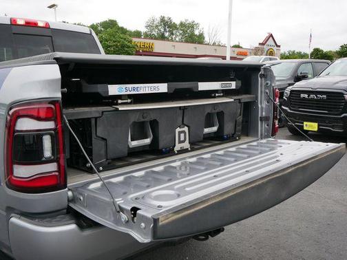 2024 RAM 3500 Laramie Crew Cab 4x4 6'4' Box