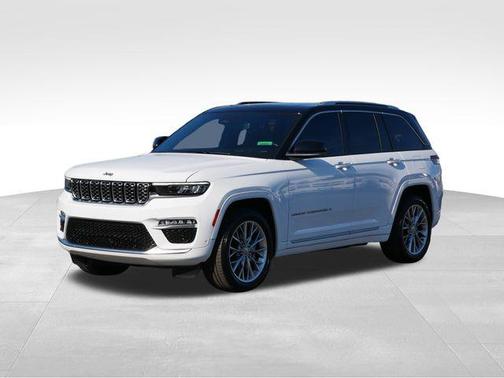 2023 Jeep Grand Cherokee Summit