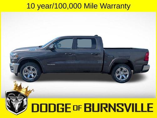 Granite Crystal Metallic Clearcoat 2026 RAM 1500 Big Horn/Lone Star
