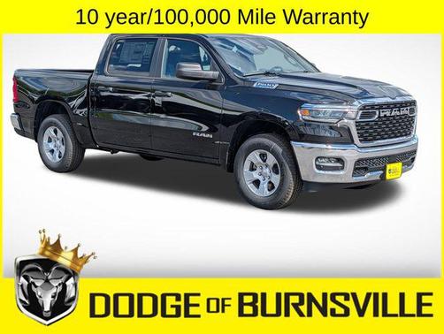Diamond Black Crystal Pearlcoat 2026 RAM 1500 Big Horn/Lone Star