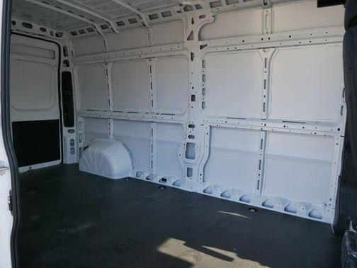 2025 RAM ProMaster 2500 Tradesman