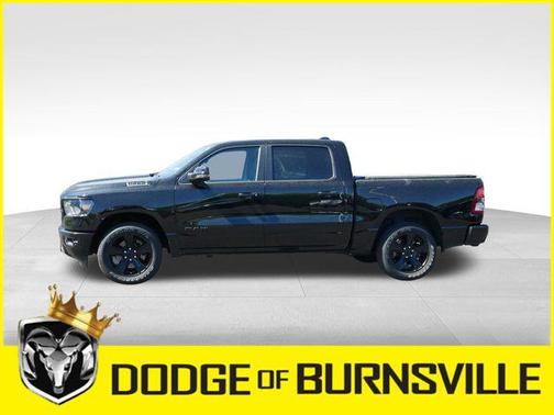 Diamond Black Crystal Pearlcoat 2023 RAM 1500 Big Horn/Lone Star