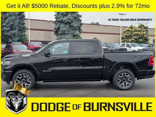 Diamond Black Crystal Pearlcoat 2026 RAM 1500 Laramie