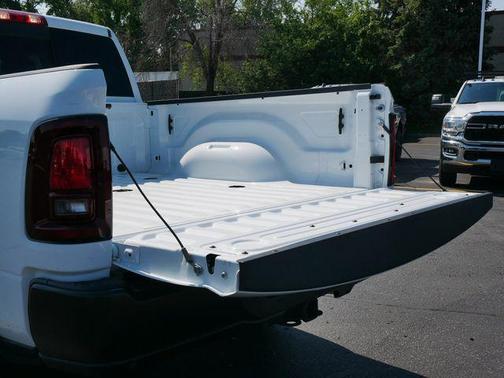 2025 RAM 2500 Tradesman Crew Cab 4x4 6'4' Box